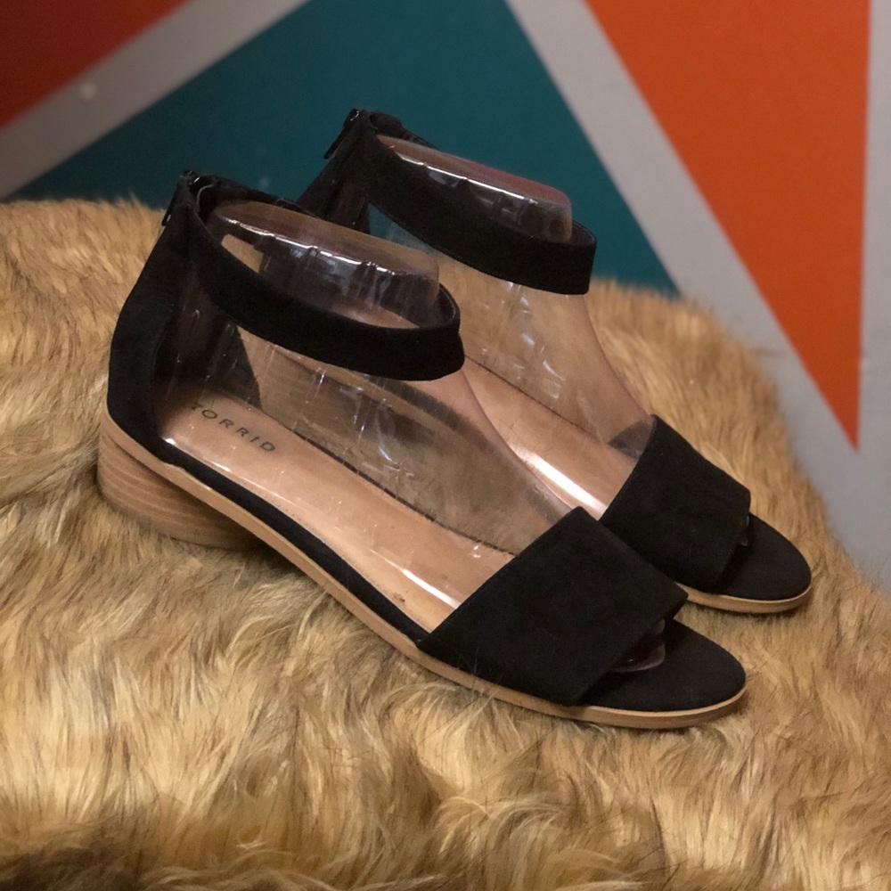 Sandal